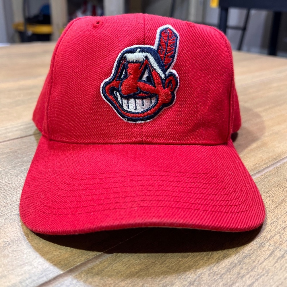 Cleveland Indians‎ Chief Wahoo Red Baseball Cap Hat Vintage Embroidered
